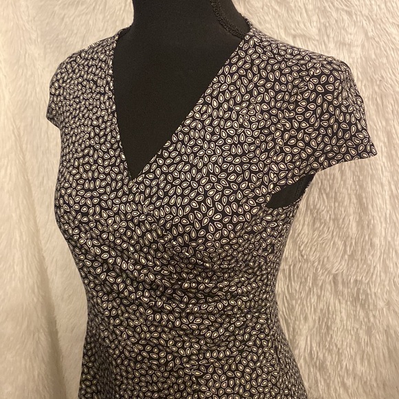 NIB Lark & Ro. Dress XS - Picture 3 of 8